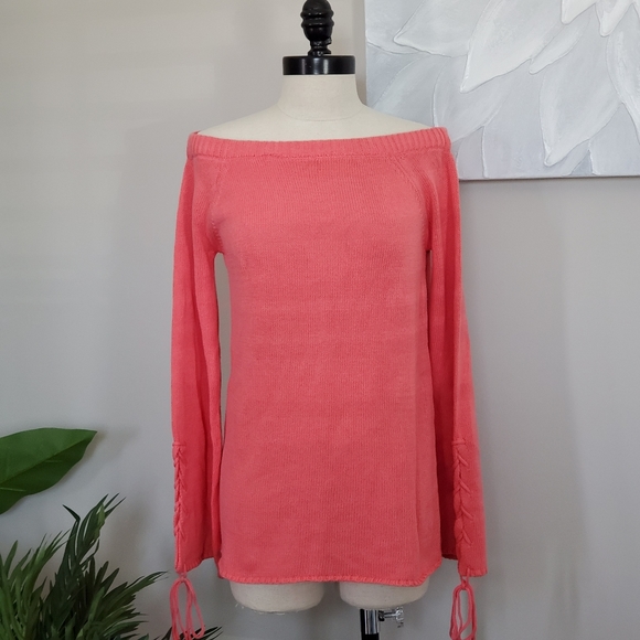Daisy Fuentes NWT Off the Shoulder Sweater - Picture 3 of 8